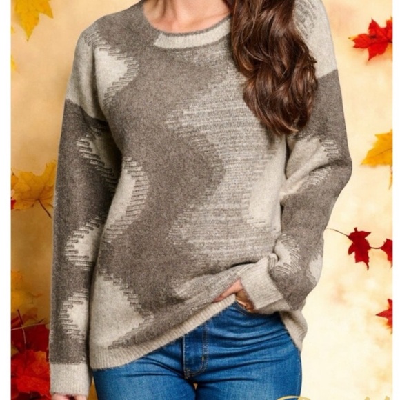 6~Piece Sweater Lot Size MEDIUM - Picture 7 of 15